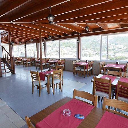 Airport Guelluek Otel Milas Esterno foto