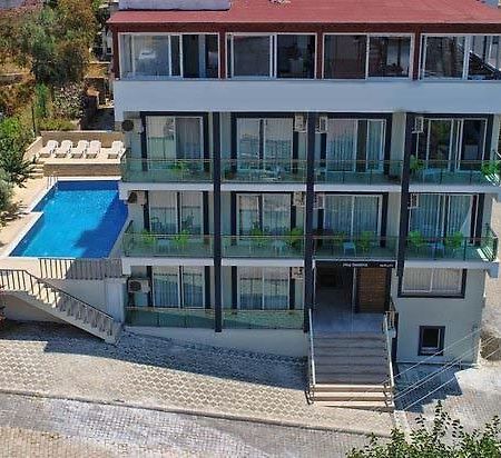 Airport Guelluek Otel Milas Esterno foto